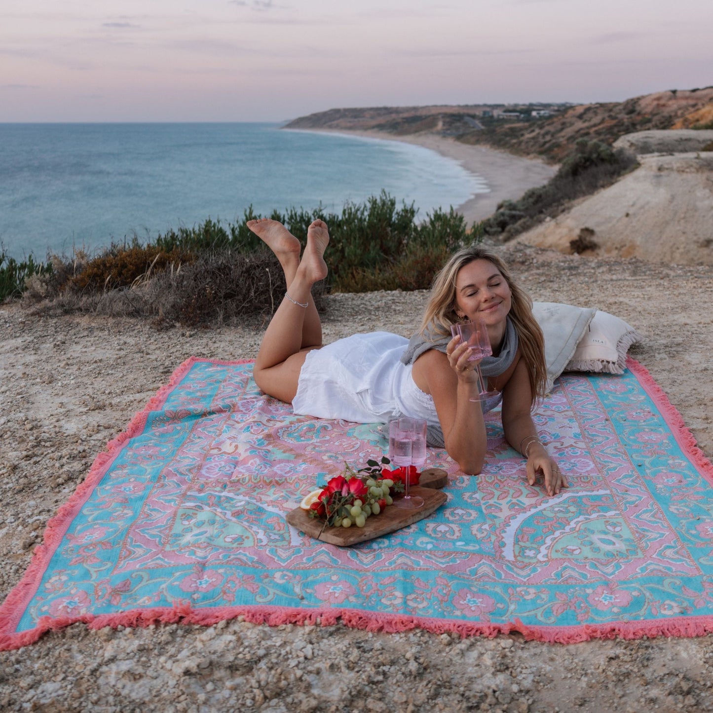 Daydreamer Woven Picnic Rug XL